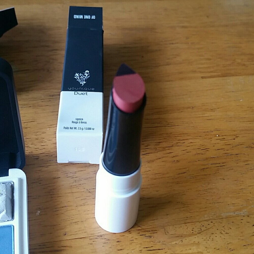 Duets Lipstick